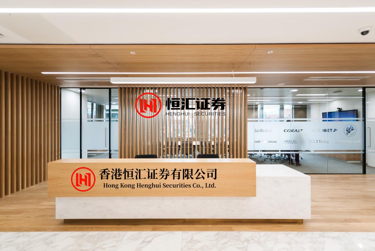 顺升网 林深见鹿：真正顶级的短线思维：龙头断板后的全应对流程做短线，最关键、最考验水平、最容易赚大钱也最容易大亏的时刻，就是——龙头断板那一刻。很多人一看到龙头断板，就慌了，要么乱割，要么乱追，要么死扛...